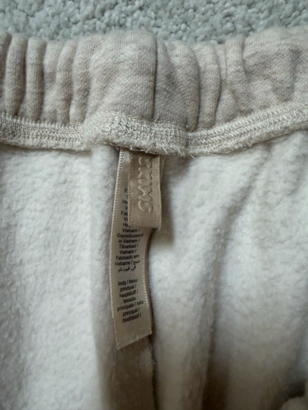 SKIMS oatmeal straight leg sweats- size XL - Picture 5 of 6